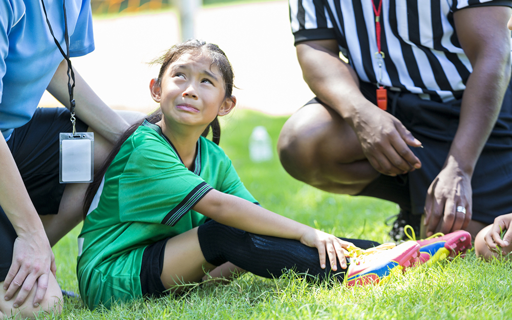 soccer, injury, young girl, hurt, sports