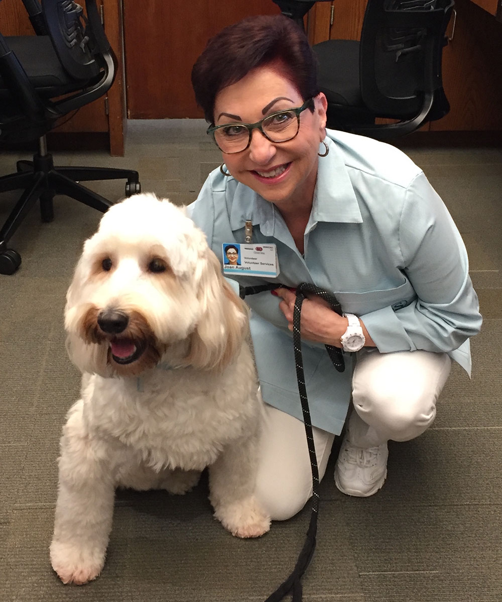 Cedars-Sinai POOCH Volunteer