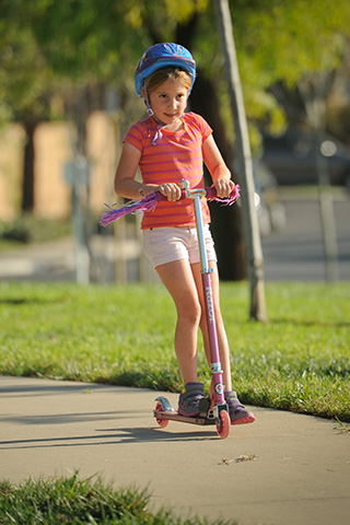 Lara Borda Riding scooter