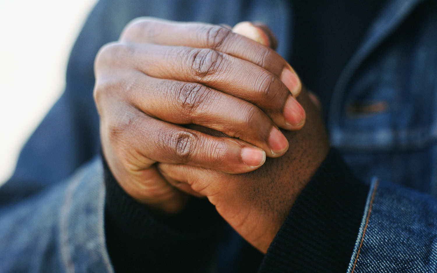 Ask a Doc: Is Knuckle Cracking Bad? teaser image