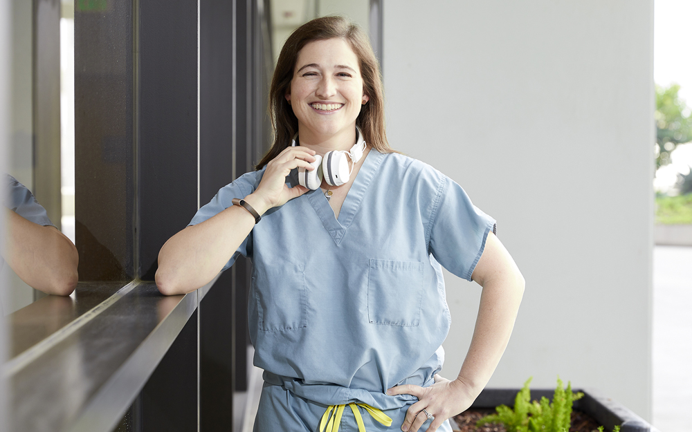 Cedars-Sinai minimally invasive gynecologic surgeon Kelly Wright, MD
