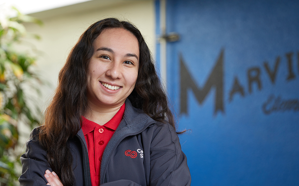 Cedars-Sinai Healthy Habits intern, Anahi Luna.