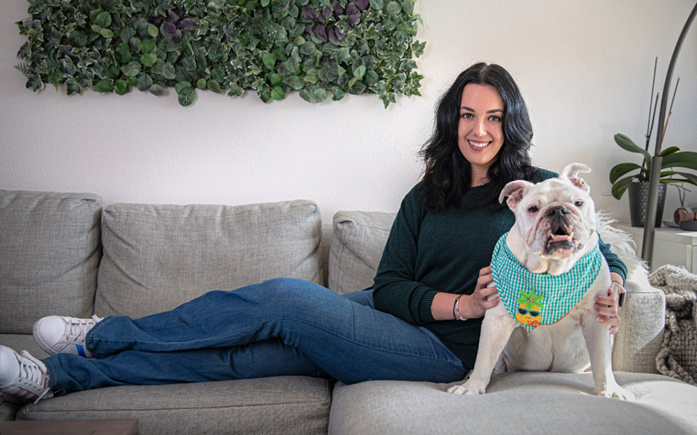 When she's not creating, Holly can be found spending time with her bulldog Matilda Cupcake.