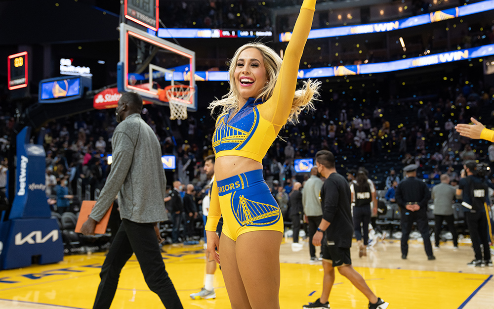 Former Dancer's Journey Through Severe Scoliosis Surgery teaser image