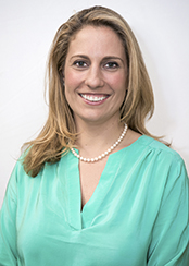 Dr. Natasha Trentacosta, a Cedars-Sinai Kerlan-Jobe Institute orthopaedic surgeon and sports medicine expert