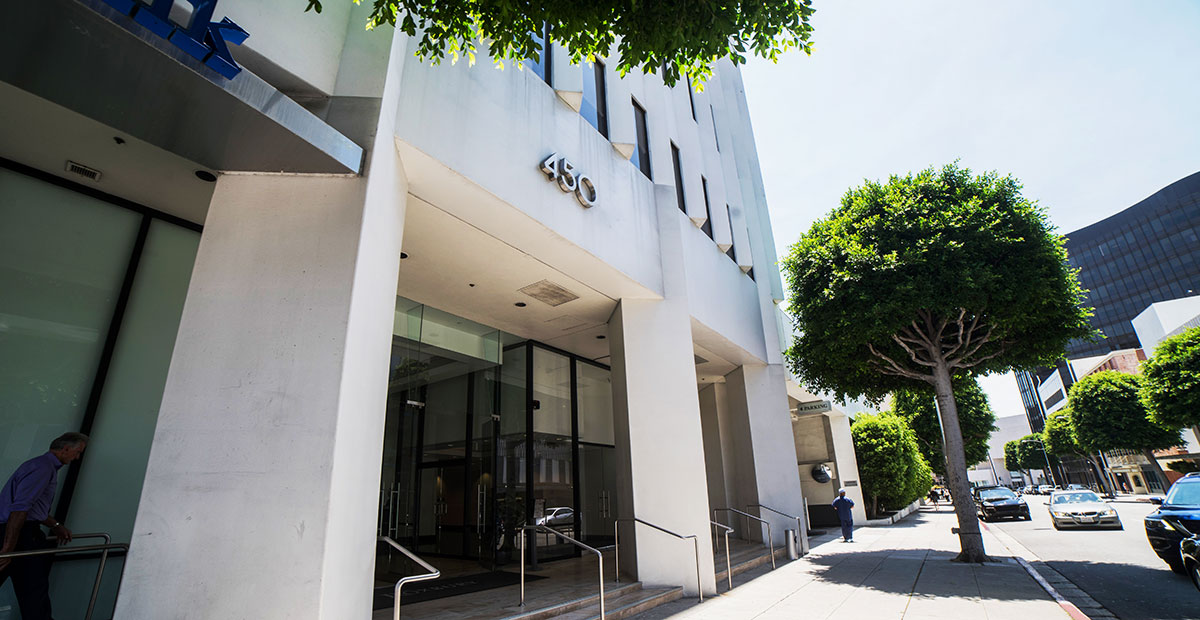 KerlanJobe Surgery Center Los Angeles Howard Hughes Center/LAX