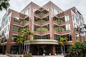 Cedars-Sinai Kerlan-Jobe Institute - Howard Hughes Center/LAX